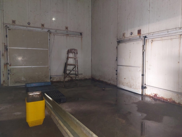 rumah tanah pabrik dijual