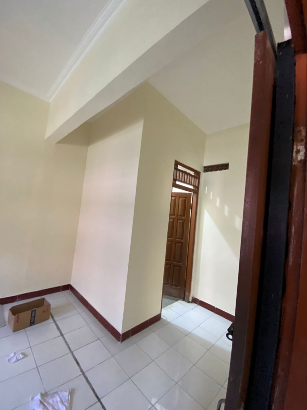 rumah tanah pabrik dijual